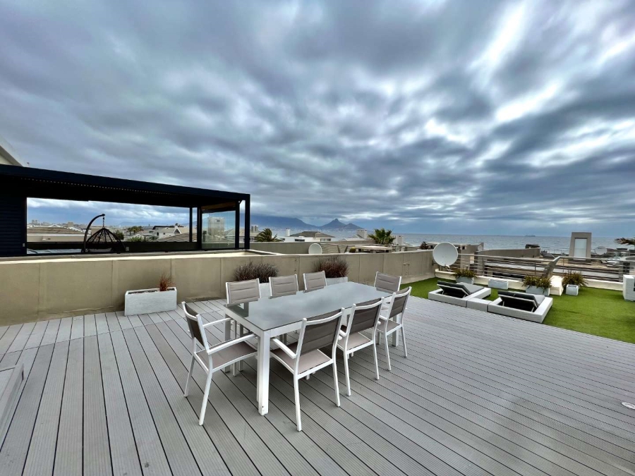To Let 3 Bedroom Property for Rent in Sunset Beach Western Cape